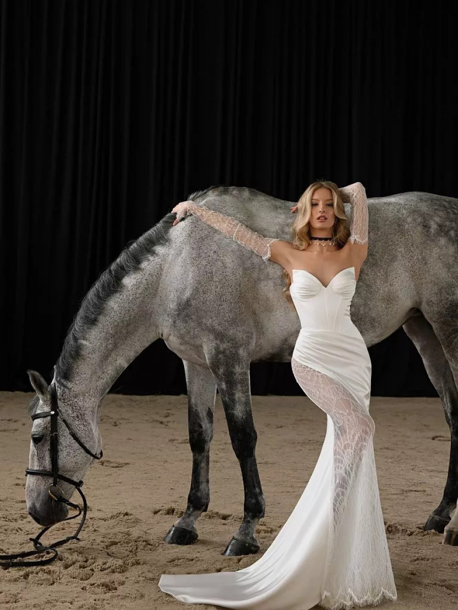 Платье «Виил»