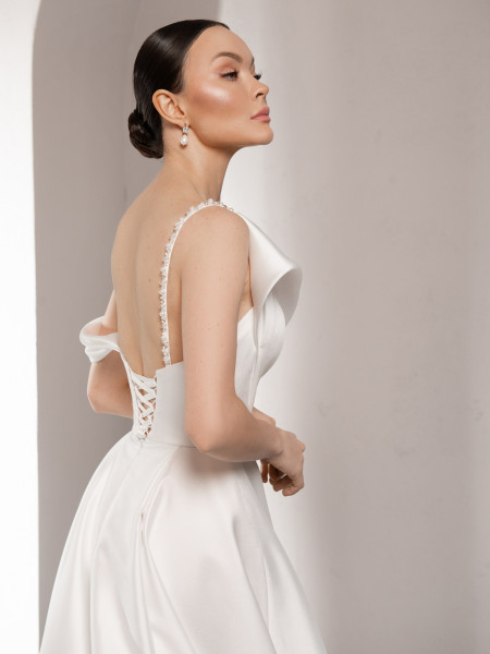 Свадебное платье Laness прокат Dominik